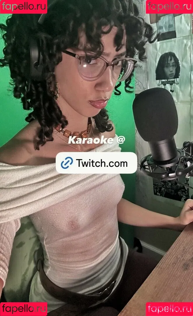 eliana / ewmxt / lalayravo / woahnatty Onlyfans Photo Gallery 