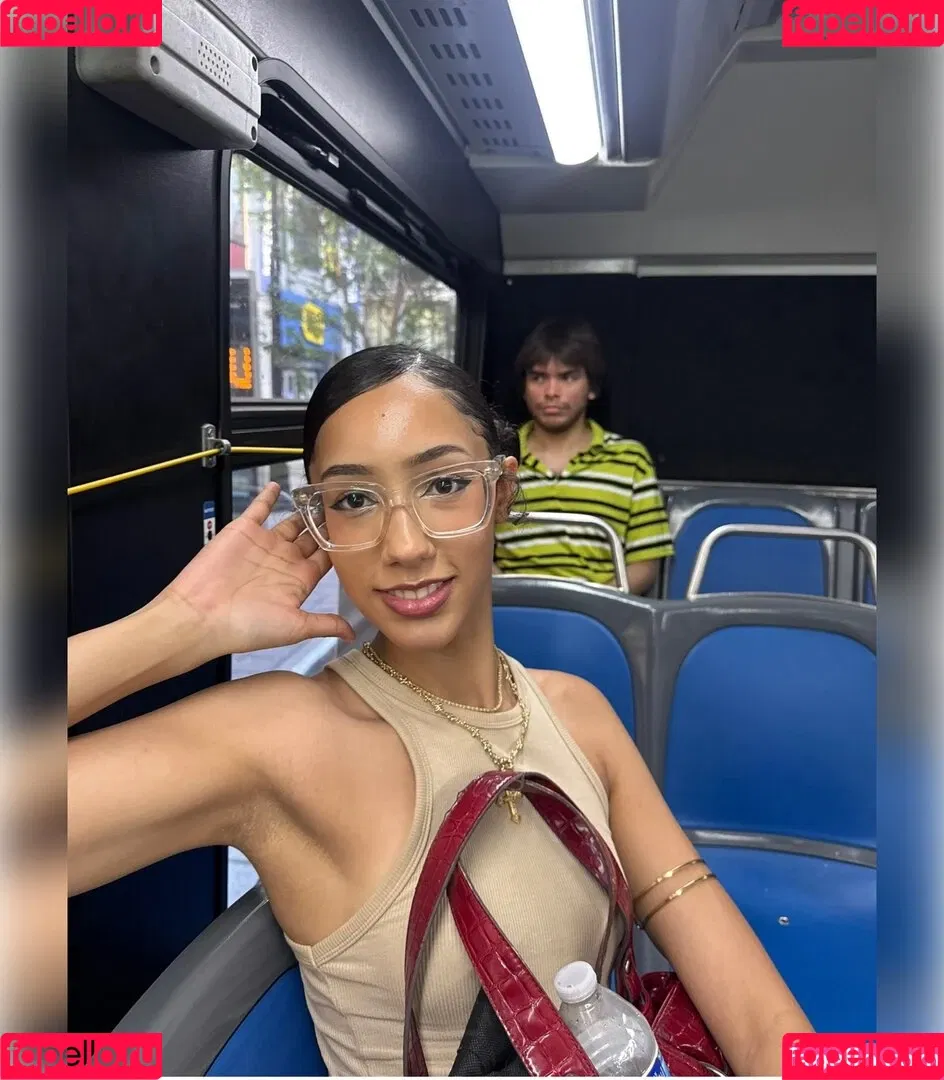 eliana / ewmxt / lalayravo / woahnatty Onlyfans Photo Gallery 