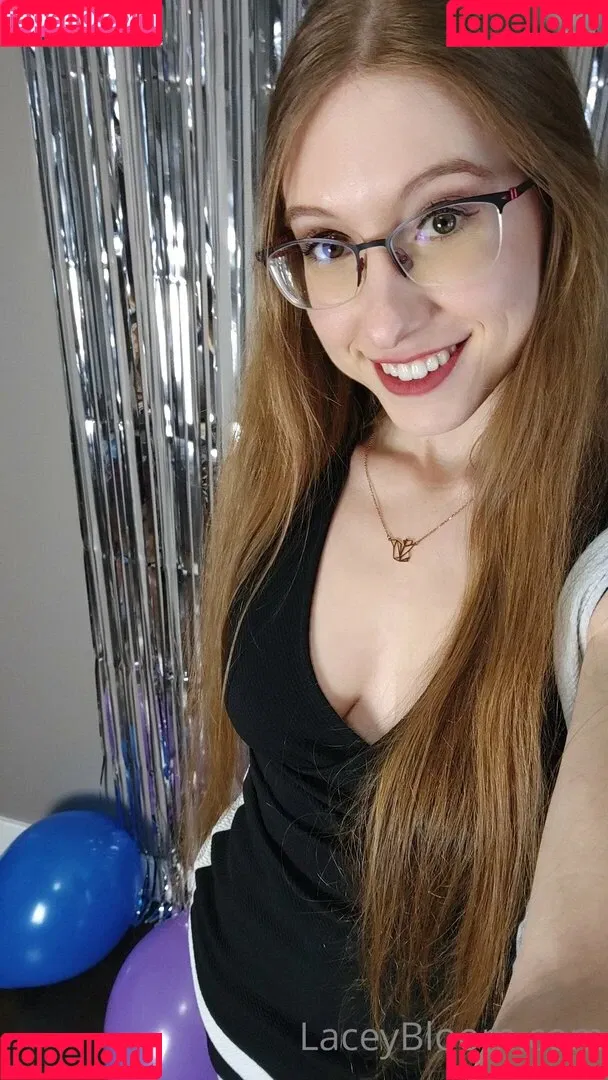 Lacey Bloom / TheLaceyBloom / laceybloom / thelaceybloom_ Onlyfans Photo Gallery 