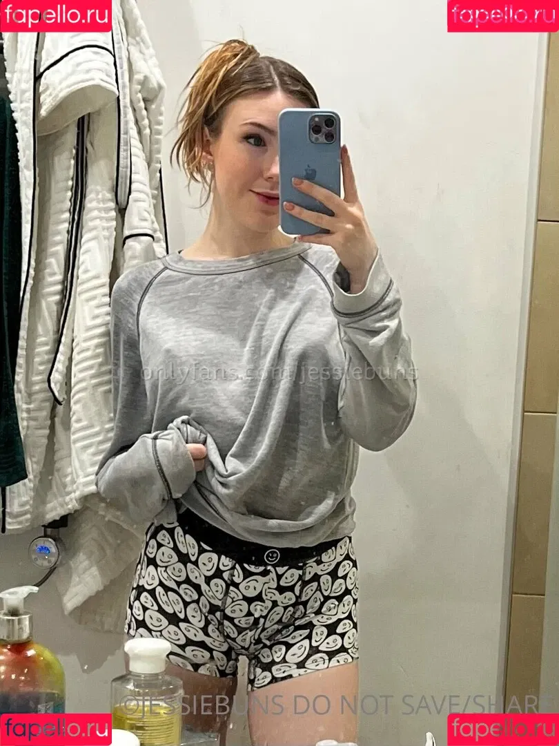 Jessie Buns / itsjessiebuns / jessie_buns Onlyfans Photo Gallery 