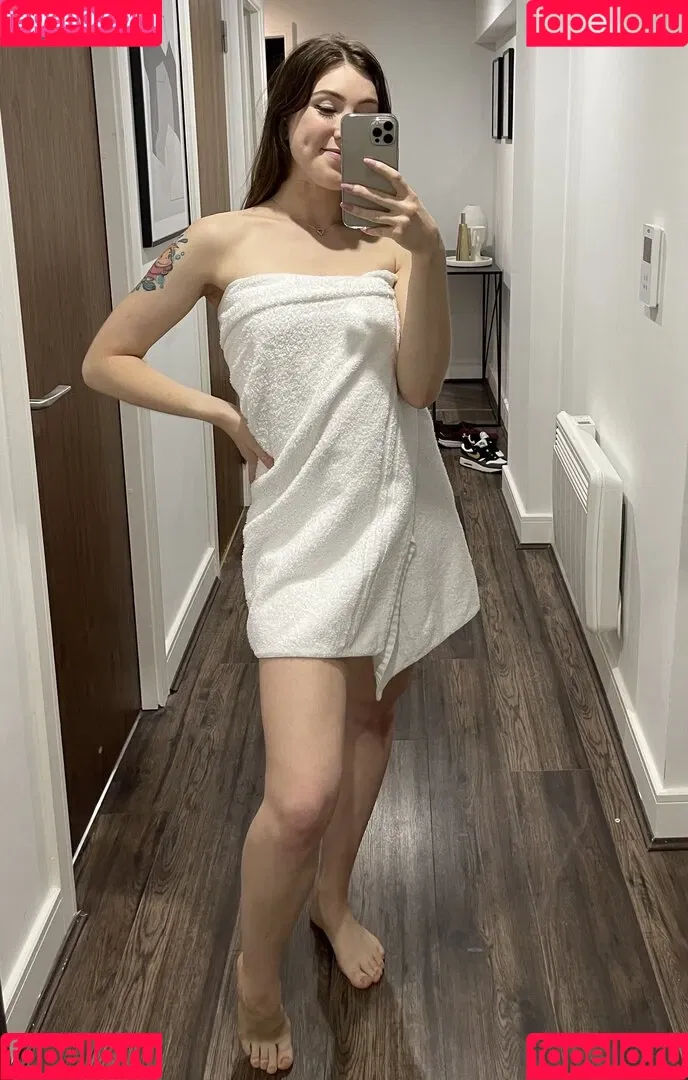 Jessie Buns / itsjessiebuns / jessie_buns Onlyfans Photo Gallery 