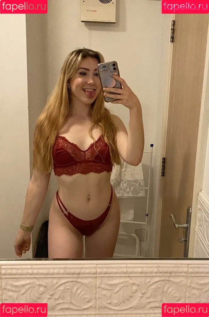 Jessie Buns / itsjessiebuns / jessie_buns Onlyfans Photo Gallery 