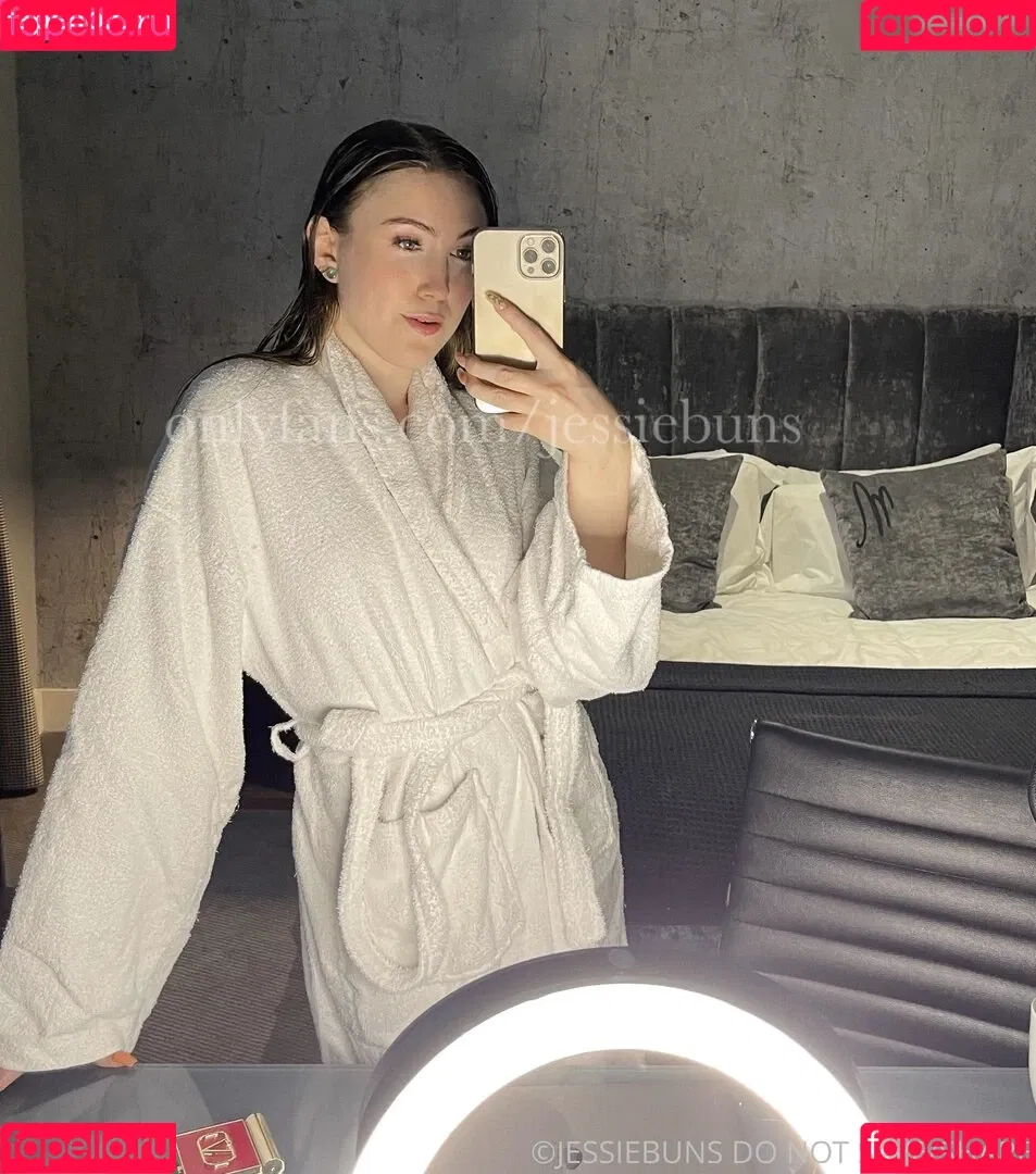 Jessie Buns / itsjessiebuns / jessie_buns Onlyfans Photo Gallery 