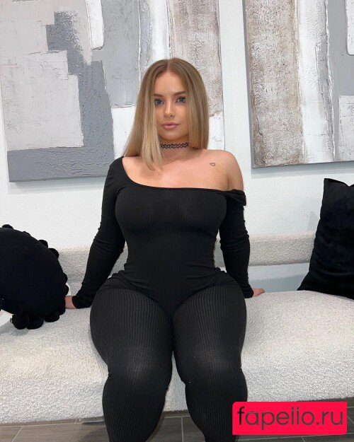 SkyWallace Nude Onlyfans Photo 41