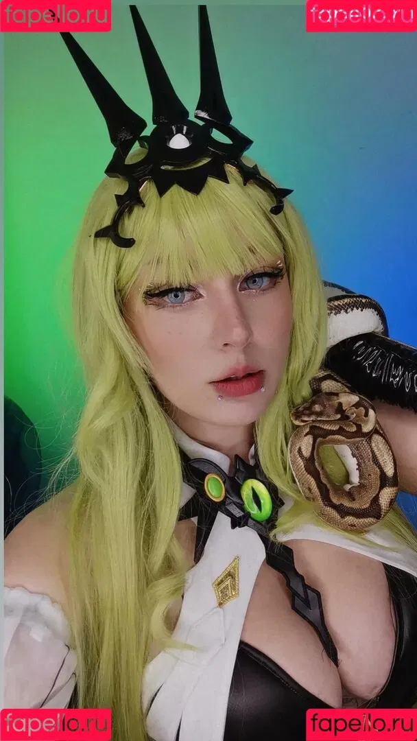 Scarlett Sirene / ScarlettSirene / scarlettsirene2 Onlyfans Photo Gallery 
