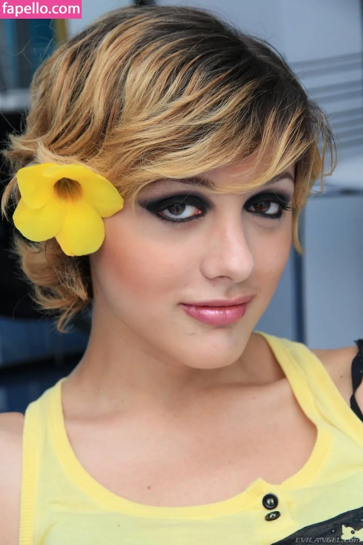 Candice TS / candicets / https: / tscandiceoficial Onlyfans Photo Gallery 