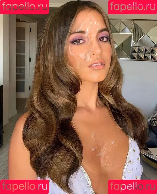 Isabela Merced / isabelamerced Onlyfans Photo Gallery 