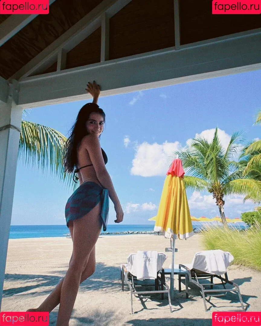 Isabela Merced / isabelamerced Onlyfans Photo Gallery 