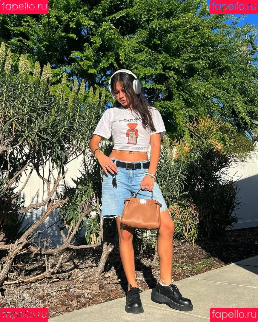 Isabela Merced / isabelamerced Onlyfans Photo Gallery 