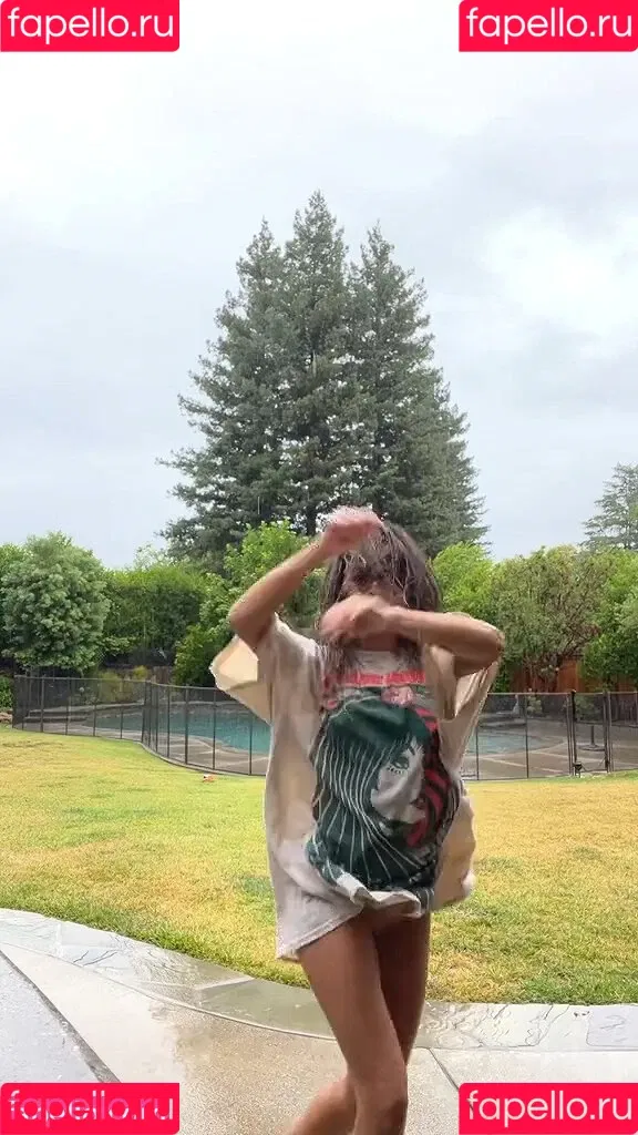 Isabela Merced / isabelamerced Onlyfans Photo Gallery 