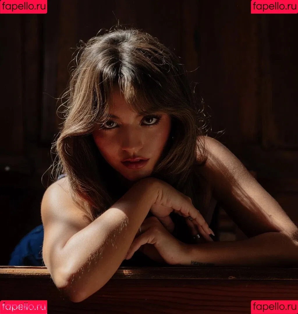 Isabela Merced / isabelamerced Onlyfans Photo Gallery 