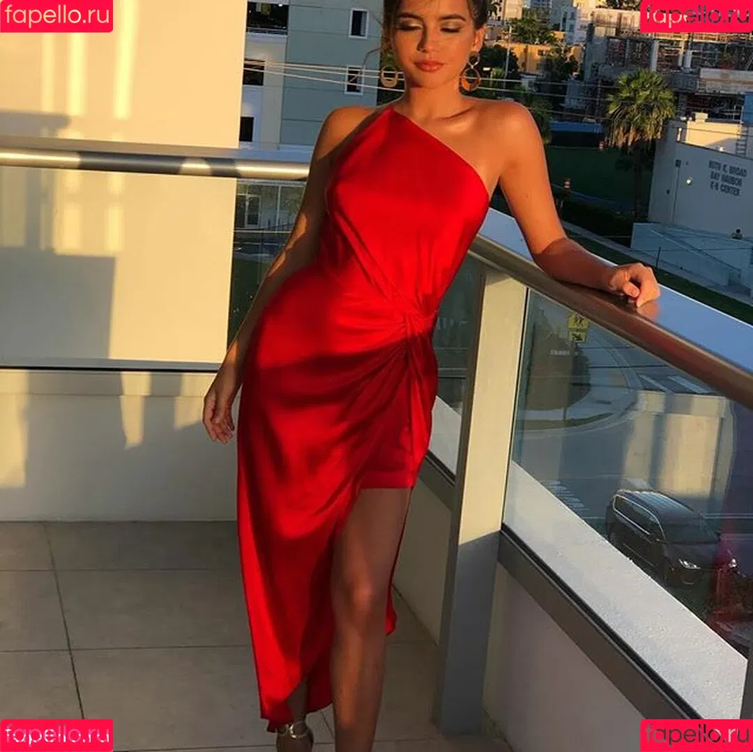 Isabela Merced / isabelamerced Onlyfans Photo Gallery 