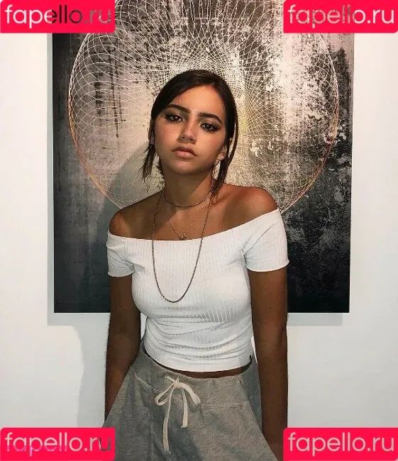 Isabela Merced / isabelamerced Onlyfans Photo Gallery 