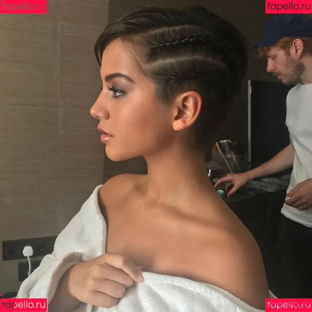 Isabela Merced / isabelamerced Onlyfans Photo Gallery 