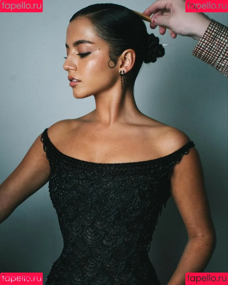 Isabela Merced / isabelamerced Onlyfans Photo Gallery 