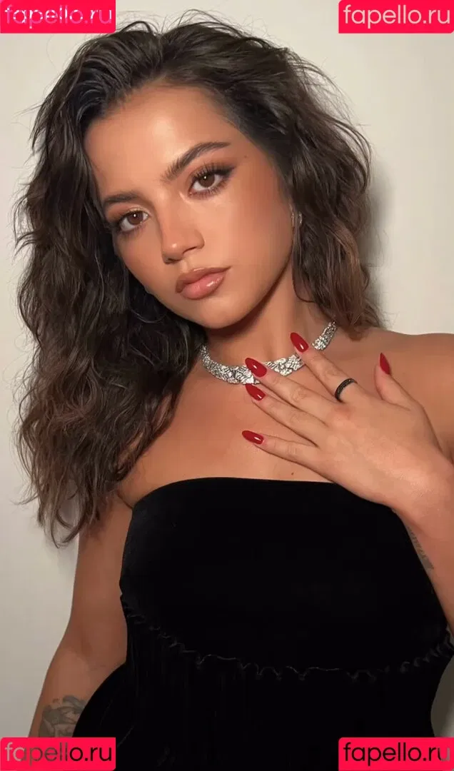 Isabela Merced / isabelamerced Onlyfans Photo Gallery 