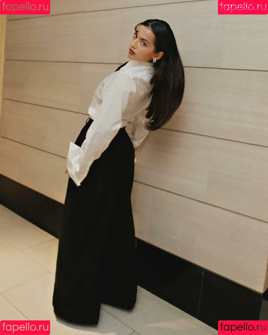 Isabela Merced / isabelamerced Onlyfans Photo Gallery 
