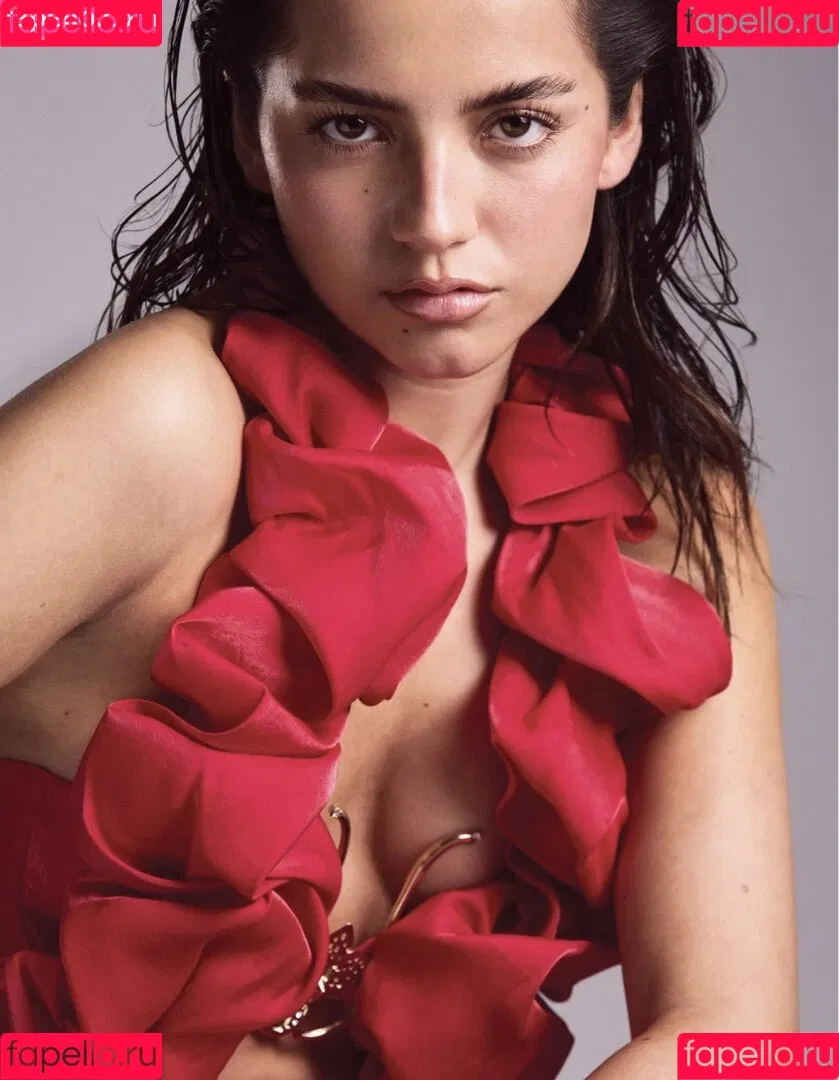 Isabela Merced / isabelamerced Onlyfans Photo Gallery 
