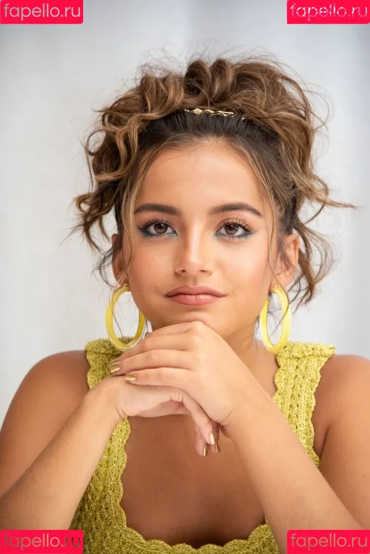Isabela Merced / isabelamerced Onlyfans Photo Gallery 
