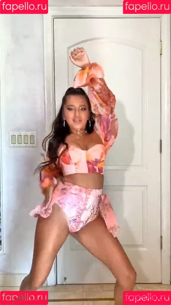 Isabela Merced / isabelamerced Onlyfans Photo Gallery 
