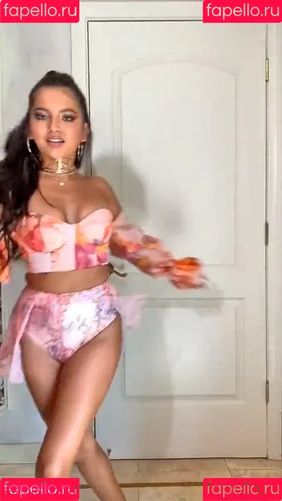 Isabela Merced / isabelamerced Onlyfans Photo Gallery 