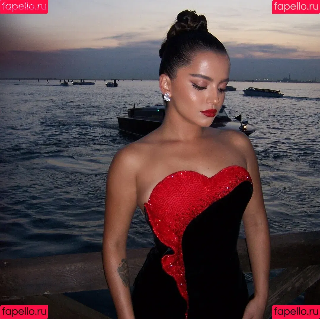 Isabela Merced / isabelamerced Onlyfans Photo Gallery 
