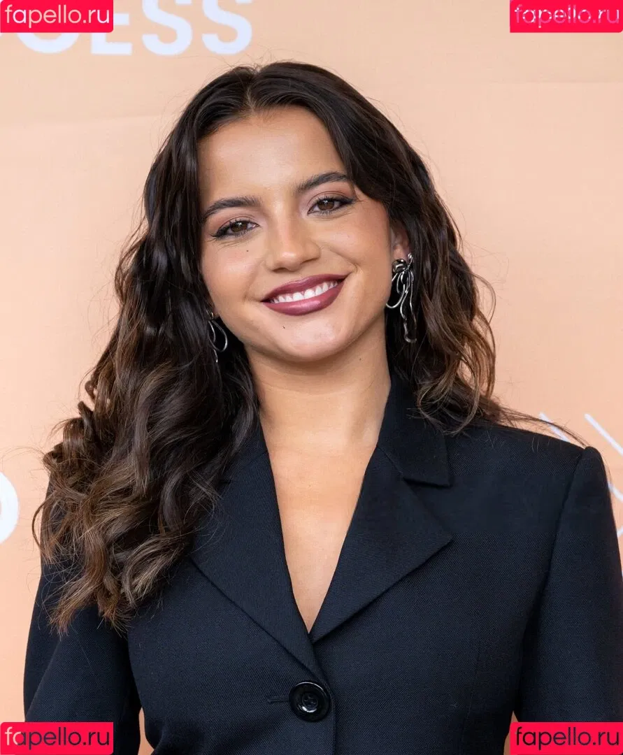 Isabela Merced / isabelamerced Onlyfans Photo Gallery 