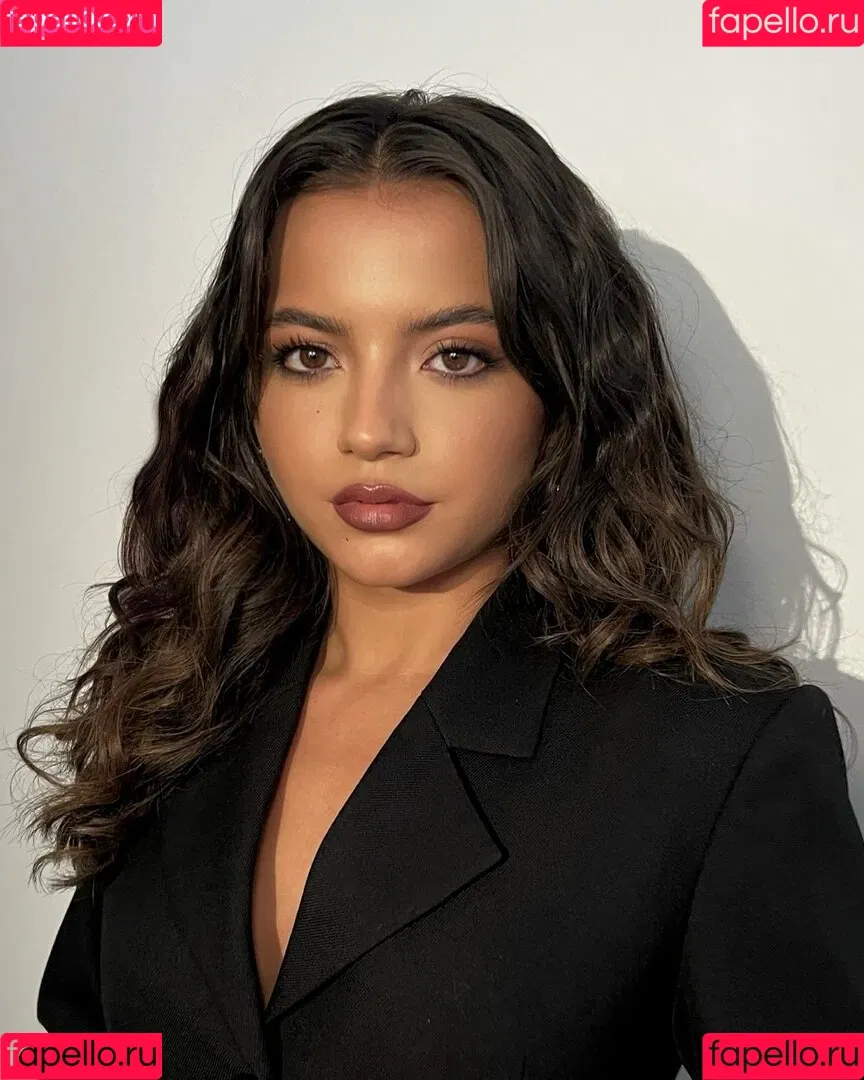 Isabela Merced / isabelamerced Onlyfans Photo Gallery 