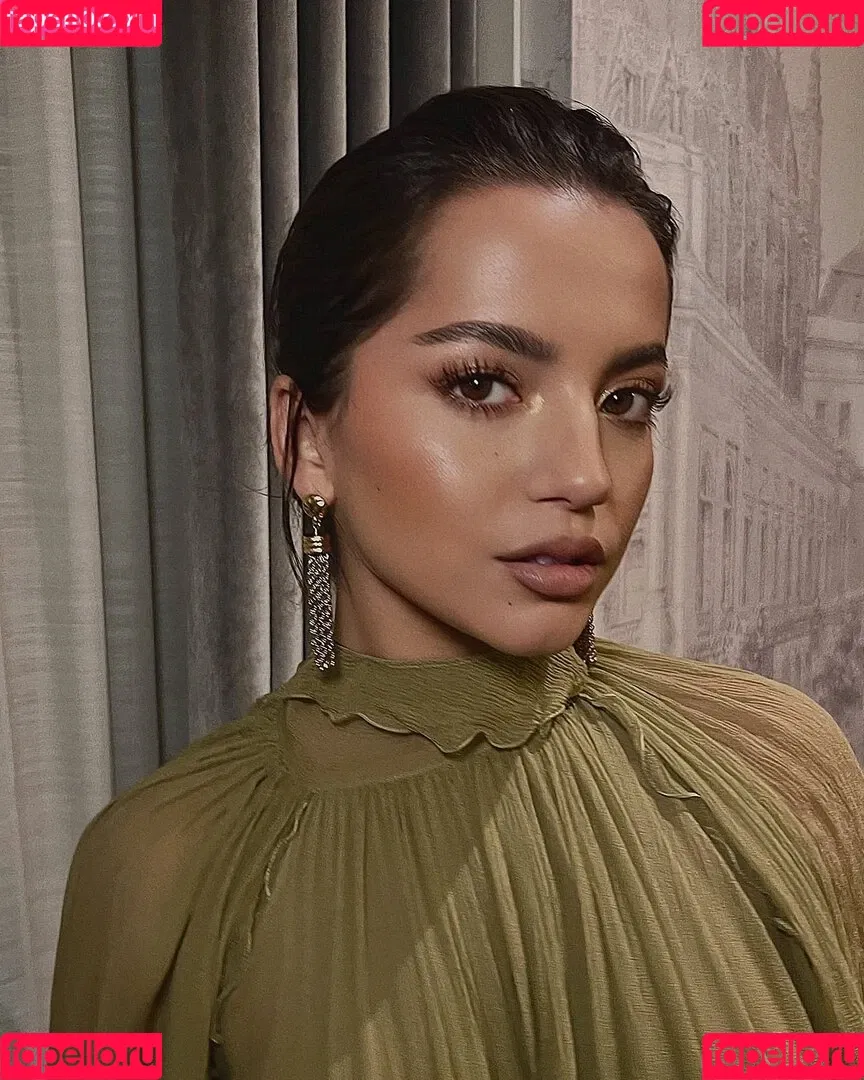 Isabela Merced / isabelamerced Onlyfans Photo Gallery 