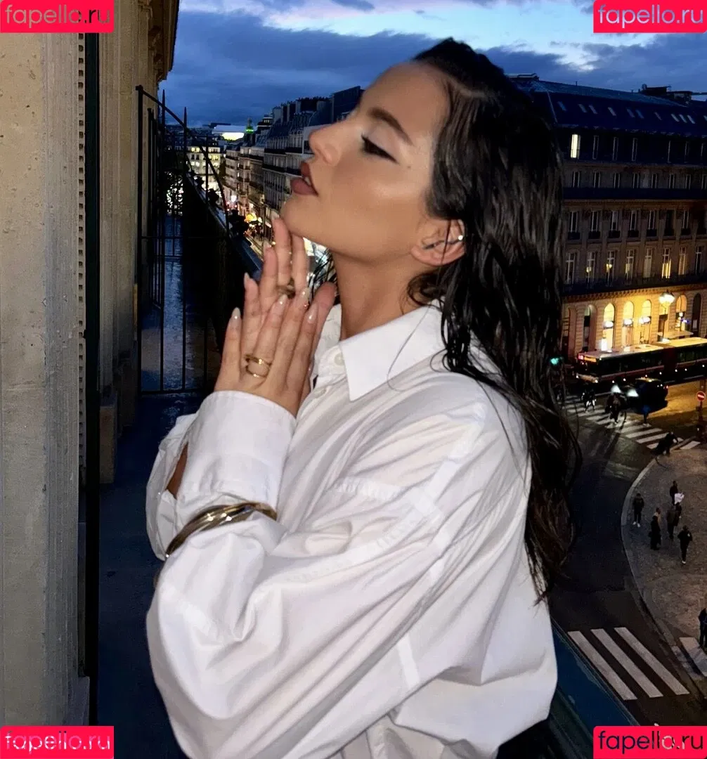 Isabela Merced / isabelamerced Onlyfans Photo Gallery 