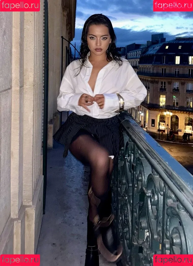 Isabela Merced / isabelamerced Onlyfans Photo Gallery 