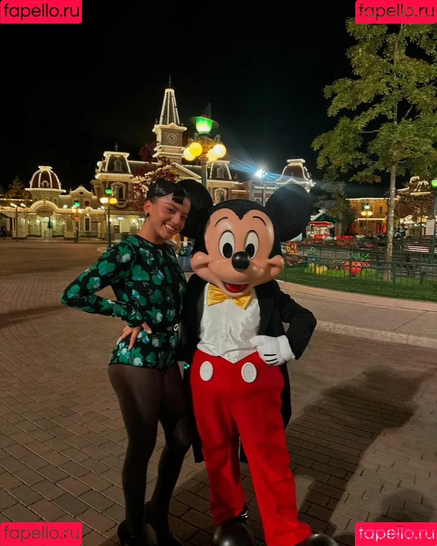 Isabela Merced / isabelamerced Onlyfans Photo Gallery 