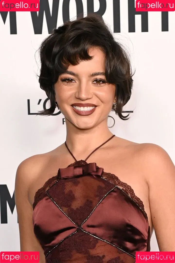 Isabela Merced / isabelamerced Onlyfans Photo Gallery 
