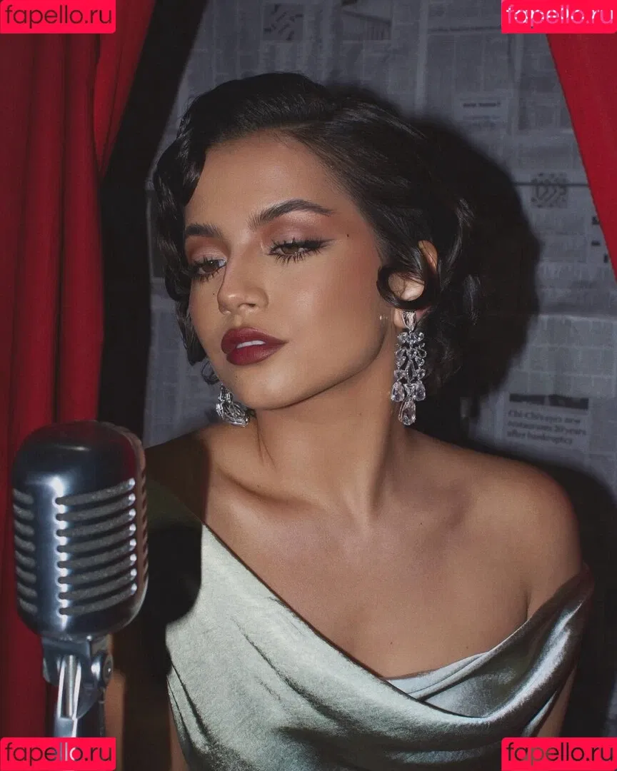 Isabela Merced / isabelamerced Onlyfans Photo Gallery 