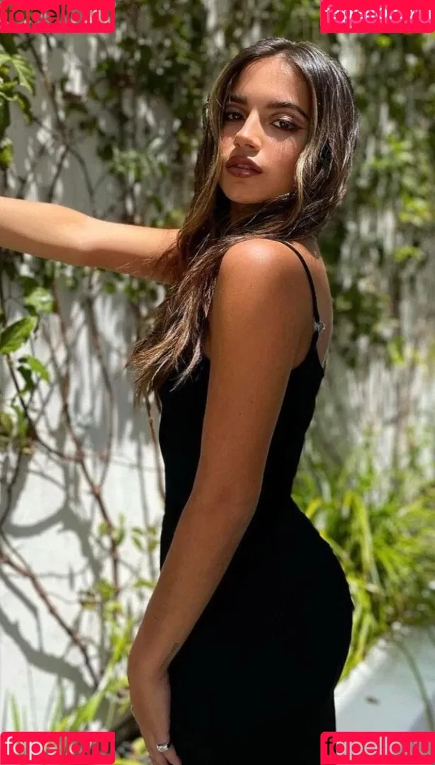 Isabela Merced / isabelamerced Onlyfans Photo Gallery 