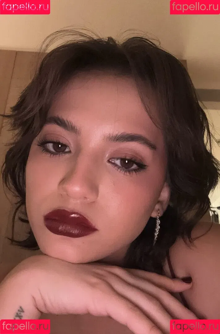 Isabela Merced / isabelamerced Onlyfans Photo Gallery 