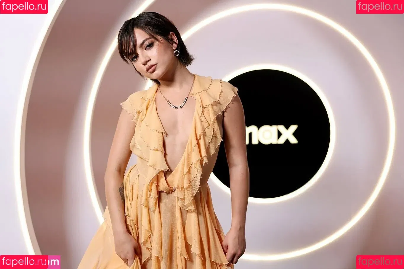 Isabela Merced / isabelamerced Onlyfans Photo Gallery 