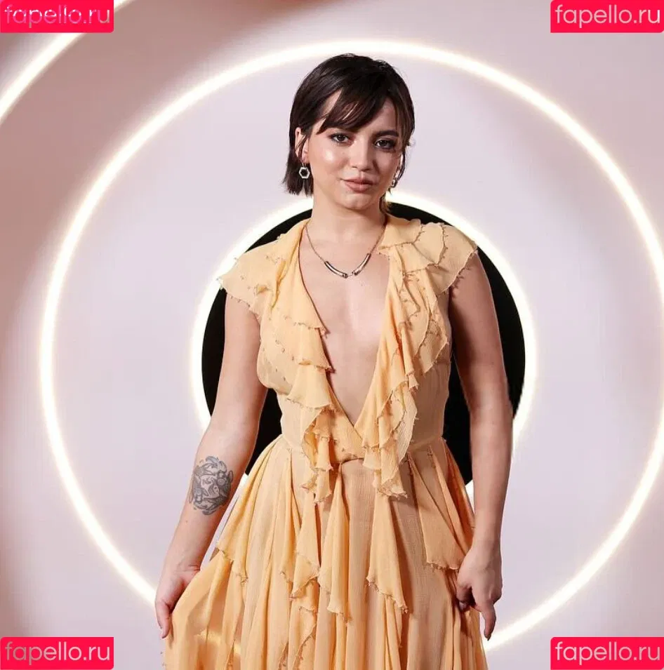 Isabela Merced / isabelamerced Onlyfans Photo Gallery 