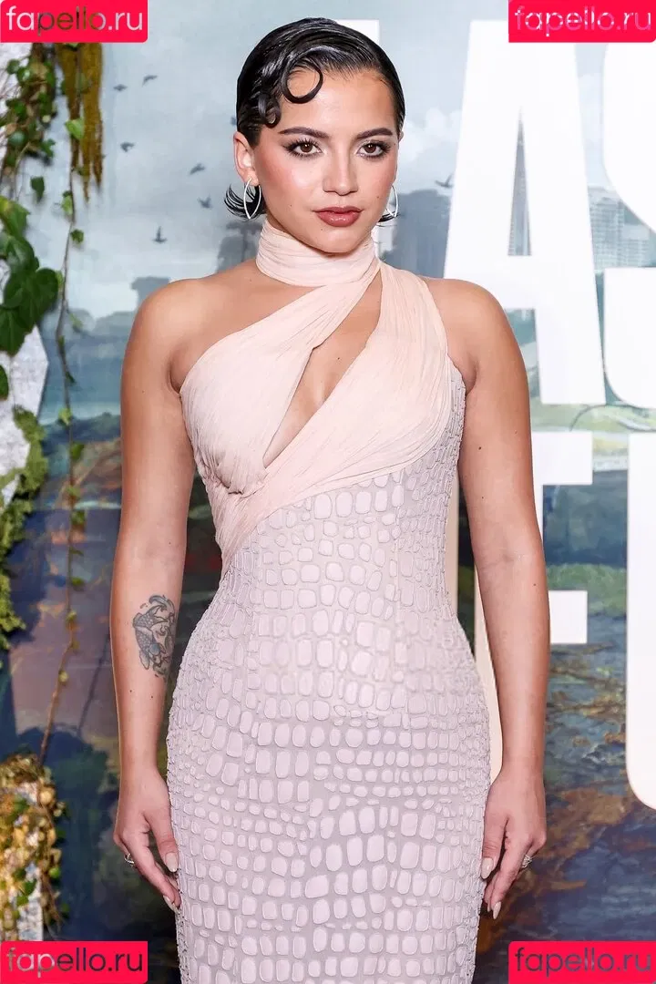 Isabela Merced / isabelamerced Onlyfans Photo Gallery 