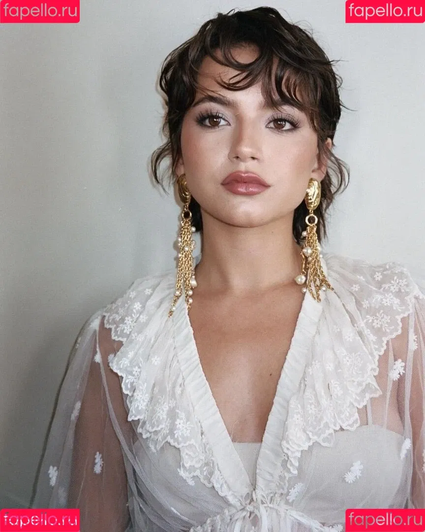 Isabela Merced / isabelamerced Onlyfans Photo Gallery 