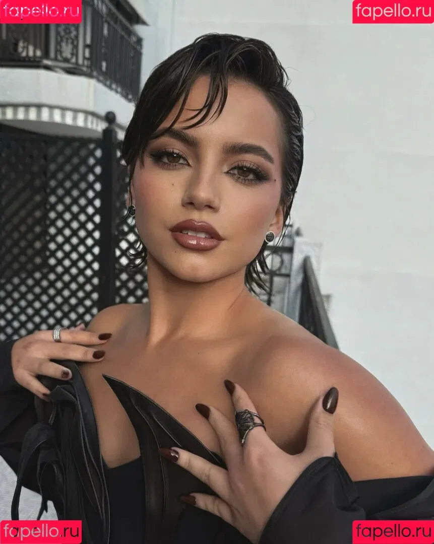 Isabela Merced / isabelamerced Onlyfans Photo Gallery 
