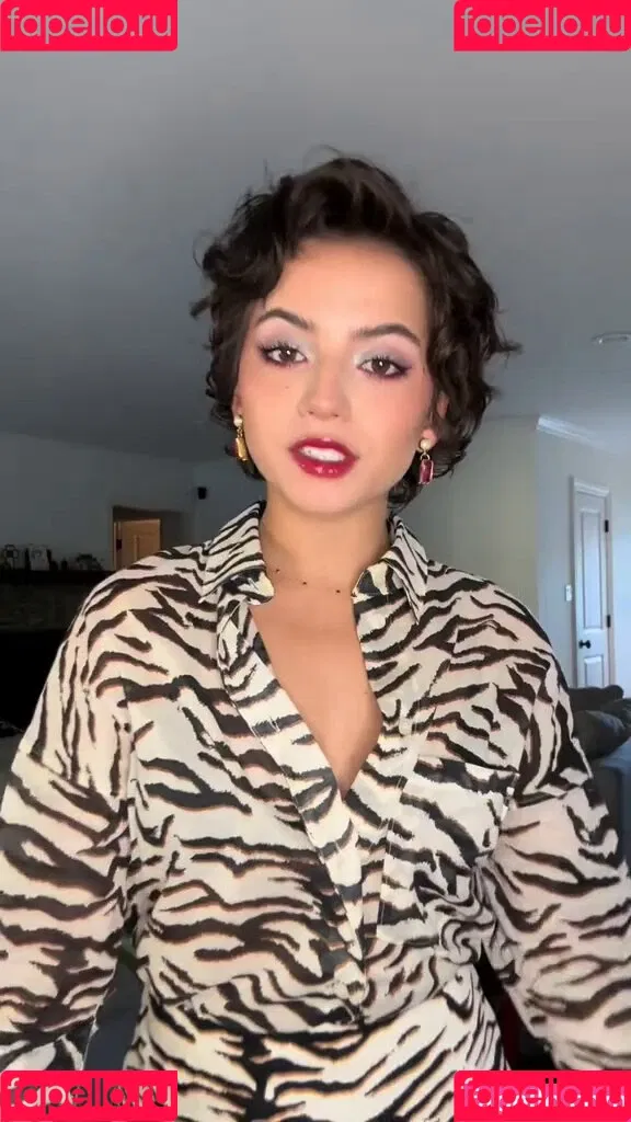 Isabela Merced / isabelamerced Onlyfans Photo Gallery 