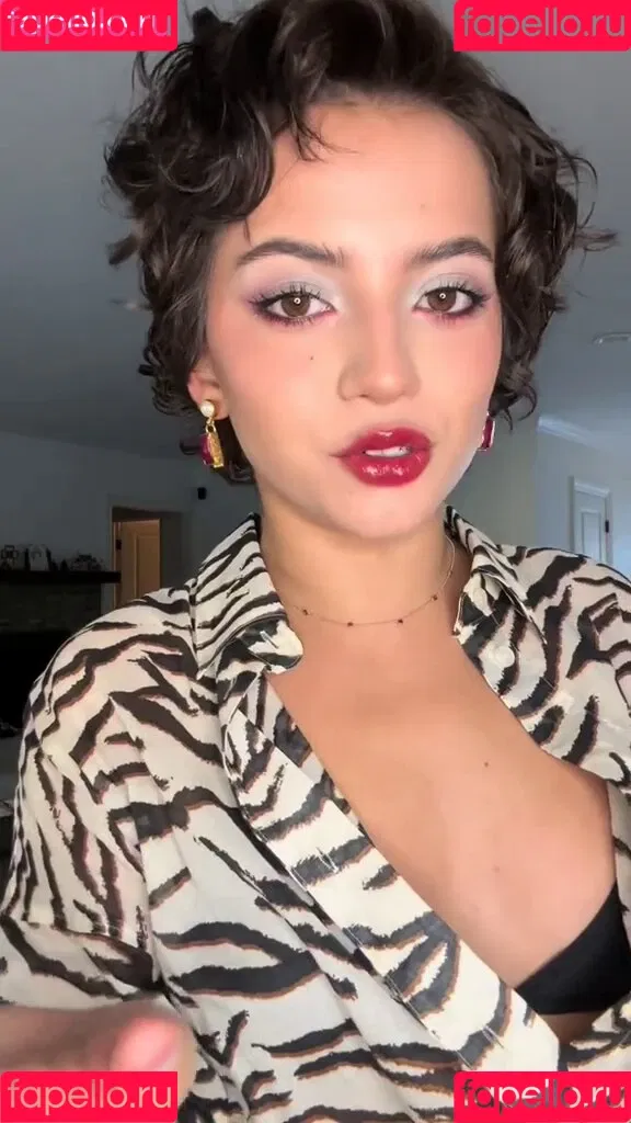Isabela Merced / isabelamerced Onlyfans Photo Gallery 