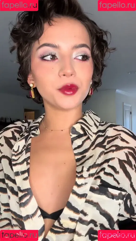 Isabela Merced / isabelamerced Onlyfans Photo Gallery 