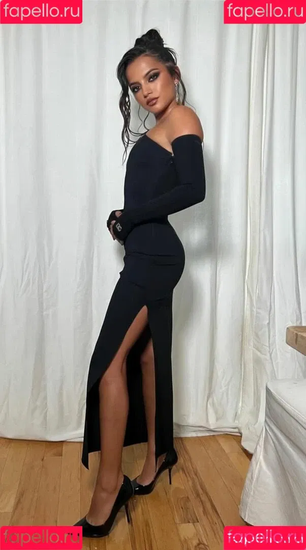 Isabela Merced / isabelamerced Onlyfans Photo Gallery 