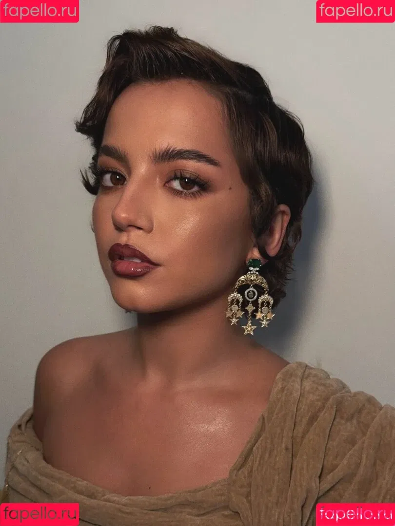 Isabela Merced / isabelamerced Onlyfans Photo Gallery 