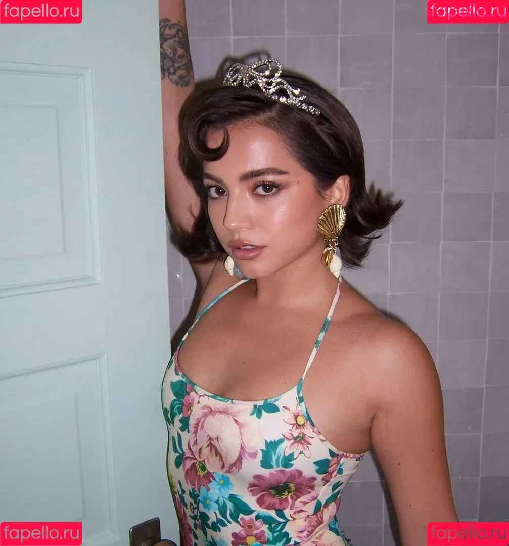 Isabela Merced / isabelamerced Onlyfans Photo Gallery 