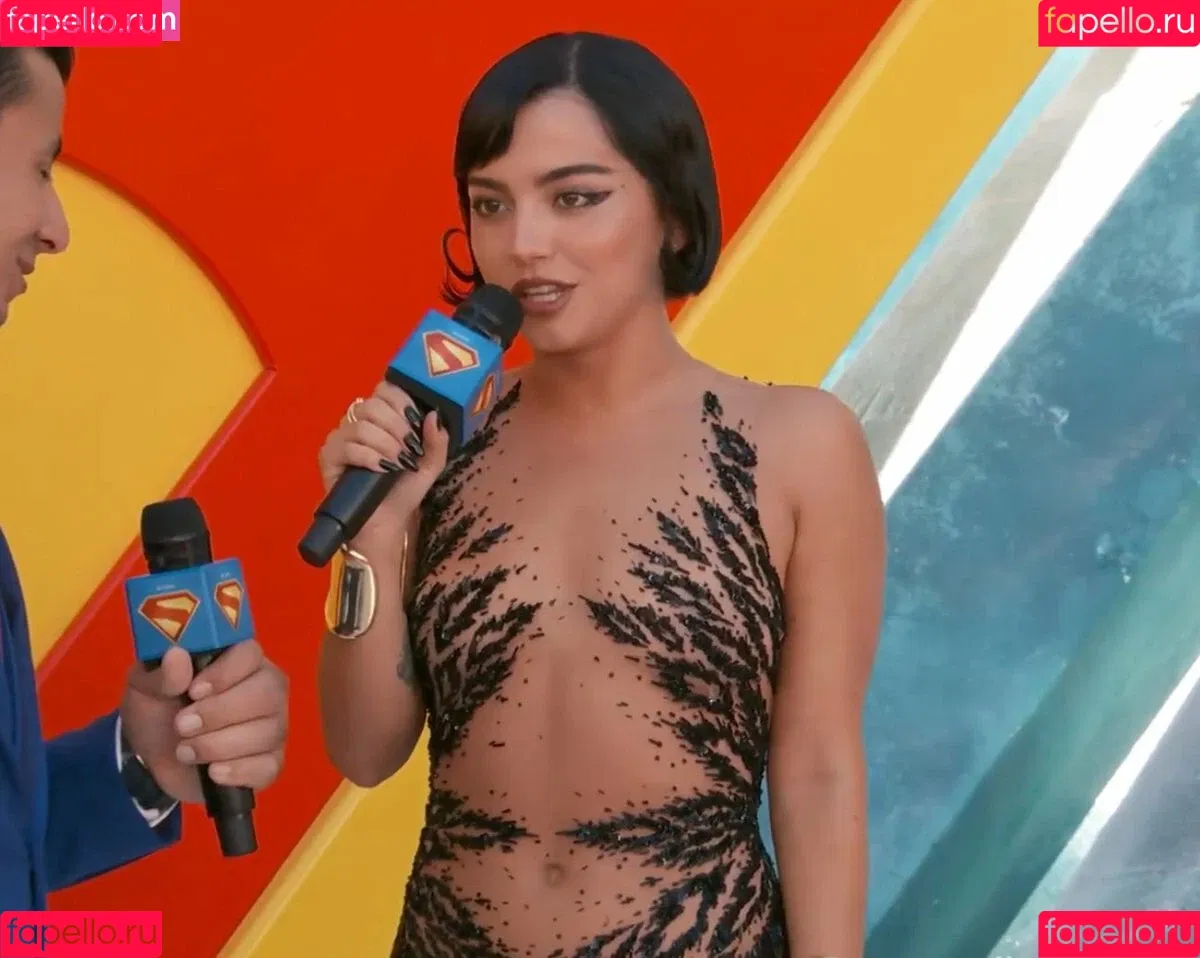 Isabela Merced / isabelamerced Onlyfans Photo Gallery 