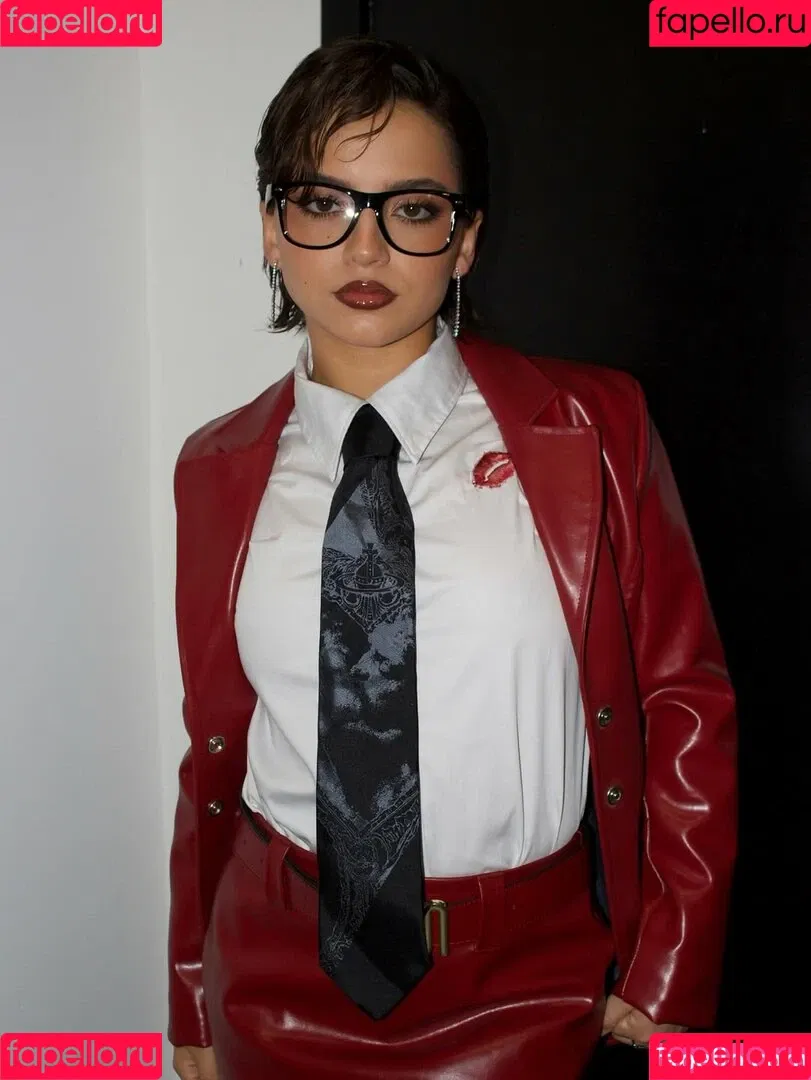 Isabela Merced / isabelamerced Onlyfans Photo Gallery 
