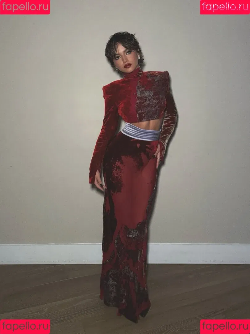 Isabela Merced / isabelamerced Onlyfans Photo Gallery 